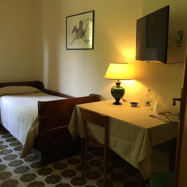 Da Ronald ... A Pian Del Papa Guest House Pratovecchio Bilik gambar